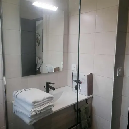 Apartment Quiet With Terrace, Garden Odos